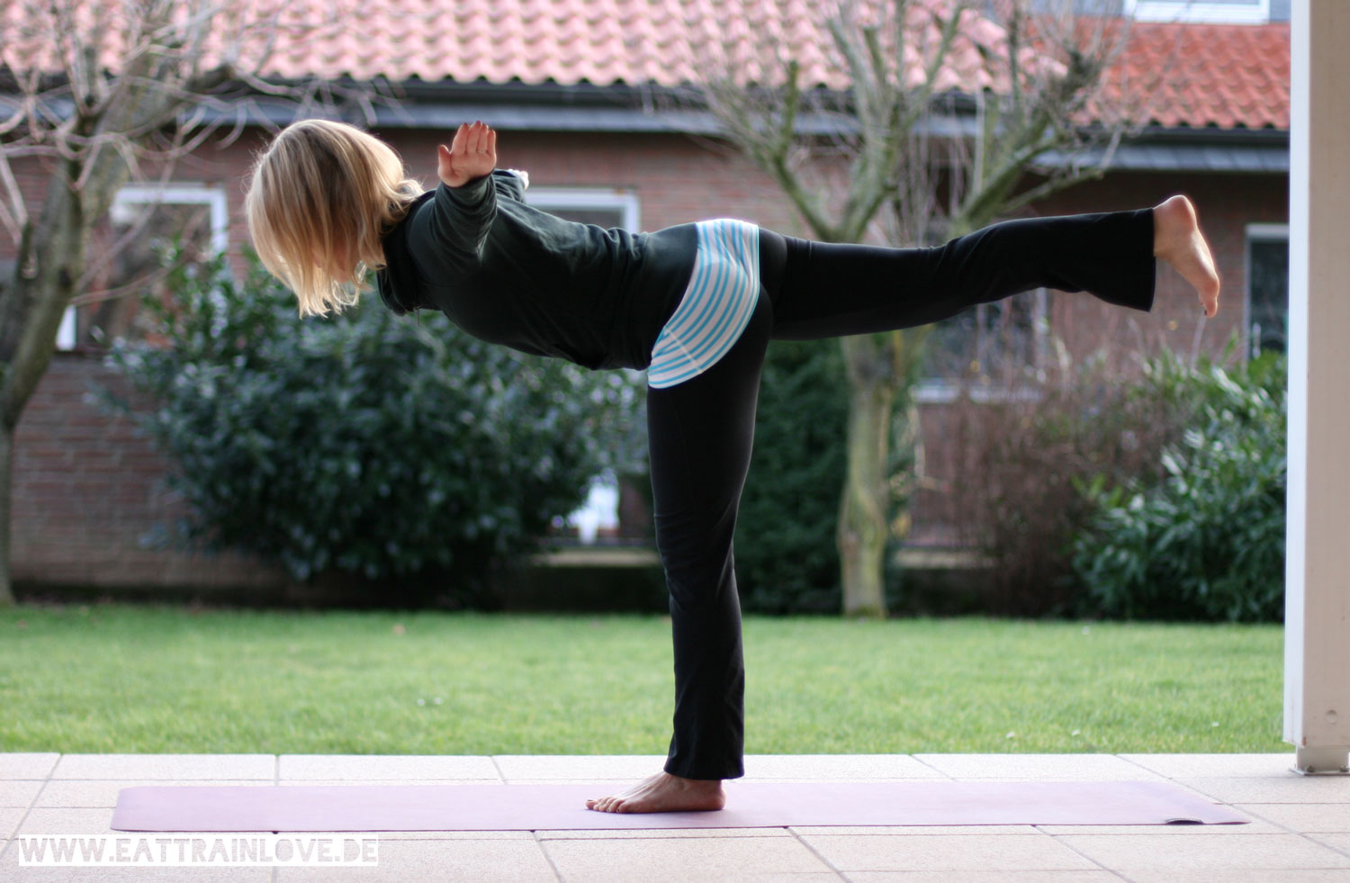 HIIT-Yoga-Workout